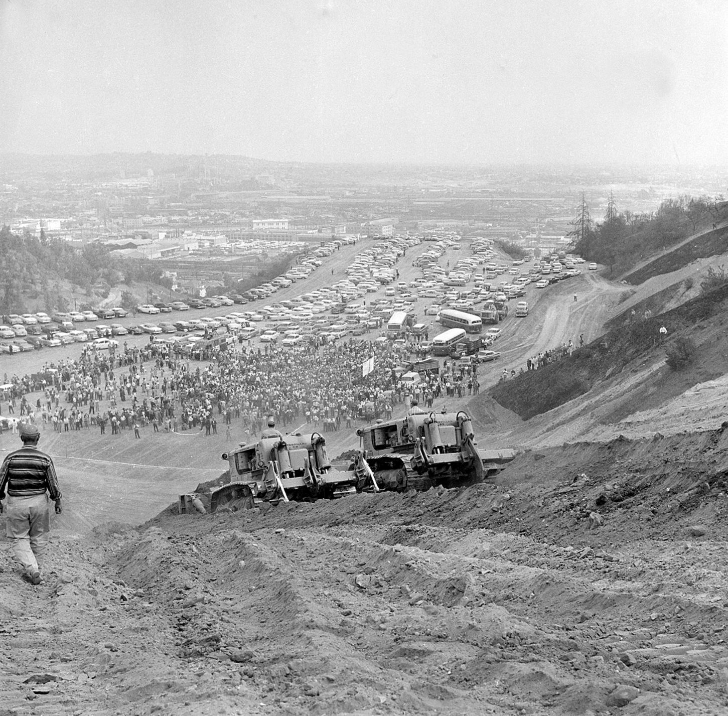 DODGER STADIUM GROUNDBREAKING
